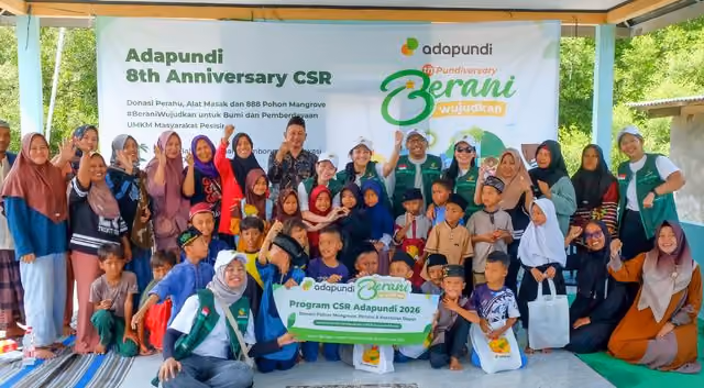HUT ke-8, Adapundi Gelar CSR #BeraniWujudkan untuk Bumi Tanam 888 Mangrove dan Donasi Perahu