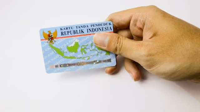 Pinjam Uang Modal KTP: Solusi Cepat dan Aman dengan Adapundi