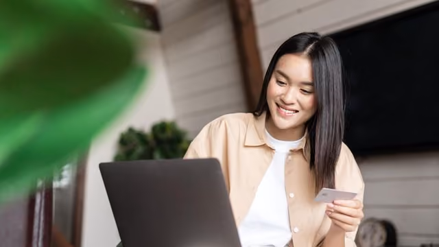Tips Pinjaman Online Aman Panduan Praktis agar Terhindar dari Masalah Finansial