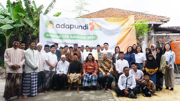 Rayakan 7 Tahun Menjadi Inspirasi, Adapundi adakan Program CSR dan Literasi Keuangan