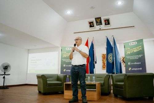 Pratinjau untuk Masih Maraknya Pinjol Ilegal, Adapundi Berikan Literasi dan Inklusi Keuangan pada Mahasiswa dan UMKM di Bali
