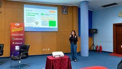 Gambar untuk Lewat Literasi Keuangan, Adapundi Dorong Mahasiswa Makassar Bijak Kelola Keuangan Digital
